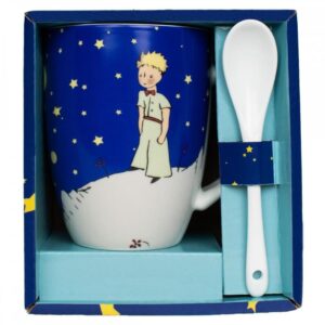 Taza con cuchara enesco el principito bajo el cielo estrellado